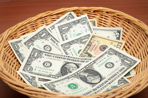 donors-like-to-see-their-money-in-action-when-they-give-to-nonprofits-_1125_555988_0_14097019_500